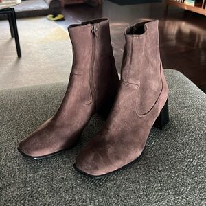 Jeffrey Campbell Ankle Boots (women’s 8.0)